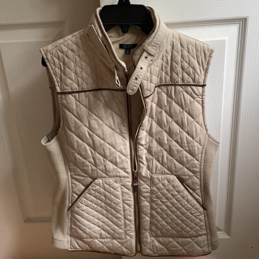 Women’s Fall Vest